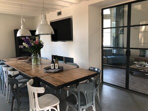 Dining - Renovated Luxury Water Tower Within Walking Distance of the Beach/boulevard (Vlissingen)