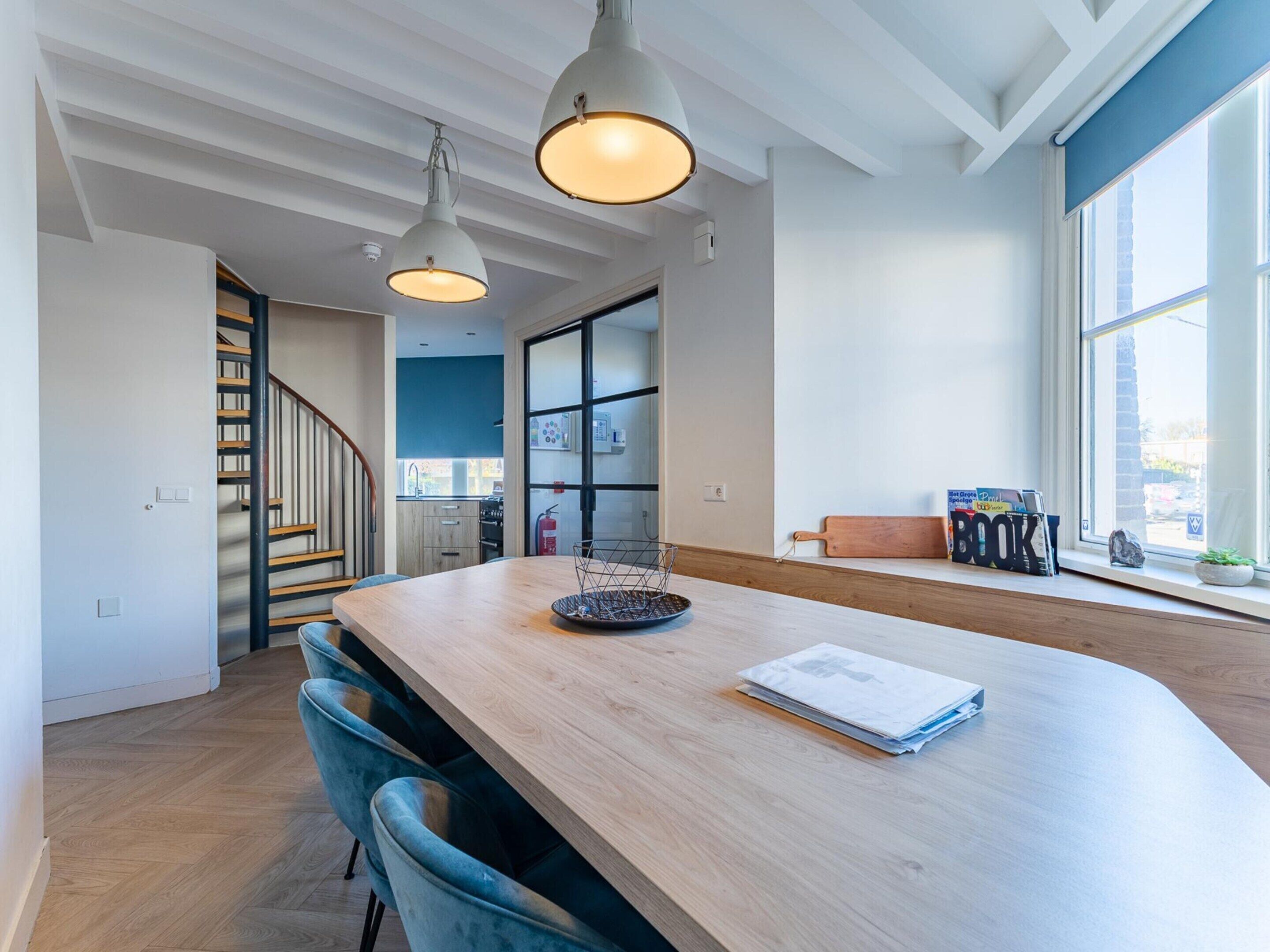 Klassiek huis, 5 slaapkamers | Dineren
