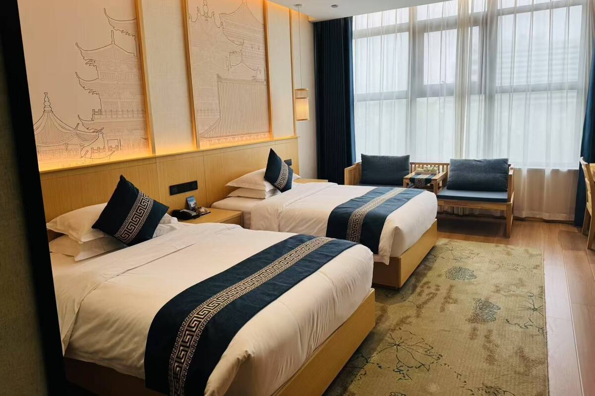 Superior Twin Room, Hill View | View from room