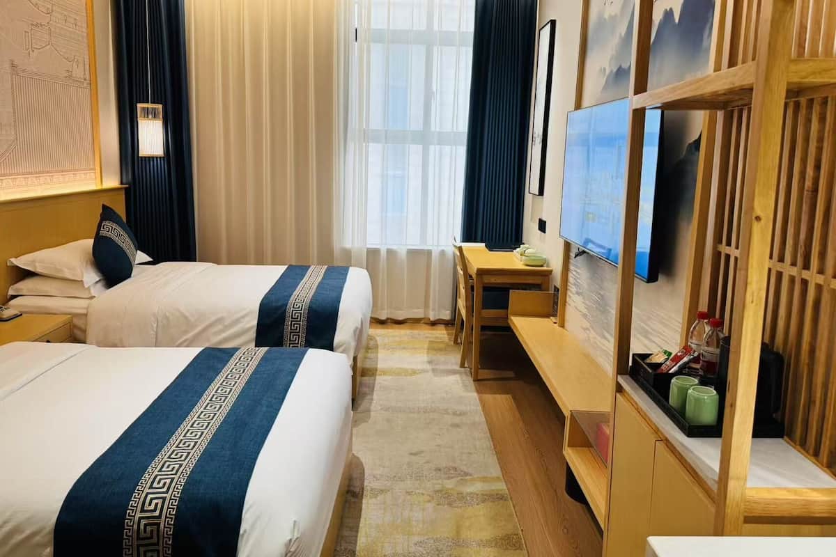 Economy Twin Room, Hill View | View from room