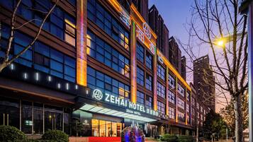 المنشأة من الخارج