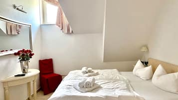 2 chambres, fer et planche Ă  repasser, Wi-Fi gratuit, draps fournis