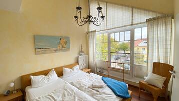 1 quarto, Wi-Fi de cortesia, roupa de cama