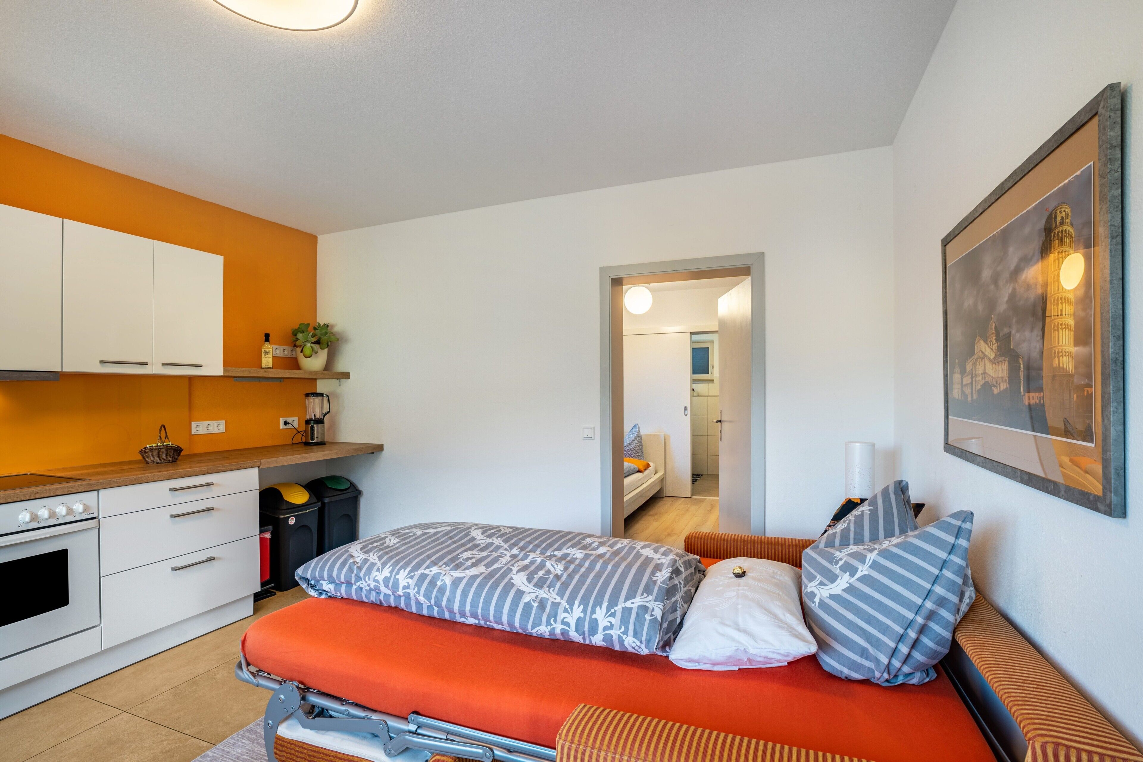 1 dormitorio, tabla de planchar con plancha, wifi gratis y ropa de cama