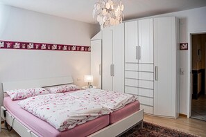2 Schlafzimmer, kostenloses WLAN, Bettwäsche