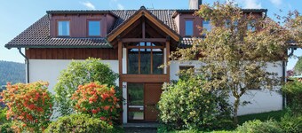Apartment 'Sulzberg, 103qm' with Balcony and Wi-Fi
