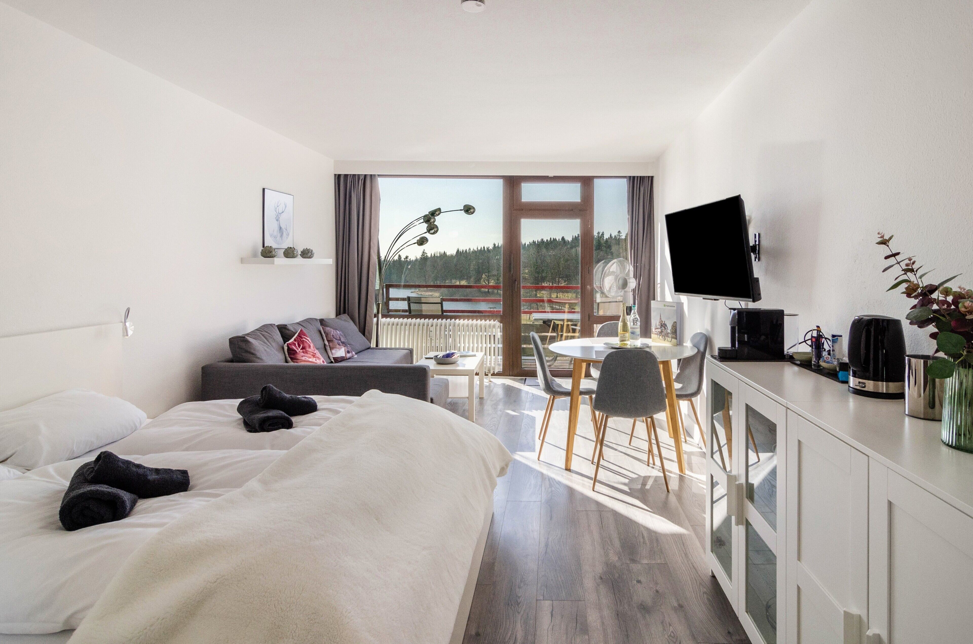 1 bedroom, iron/ironing board, free WiFi, bed sheets