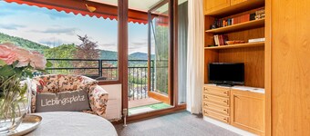 Studio '146' with Shared Garden and Wi-Fi
