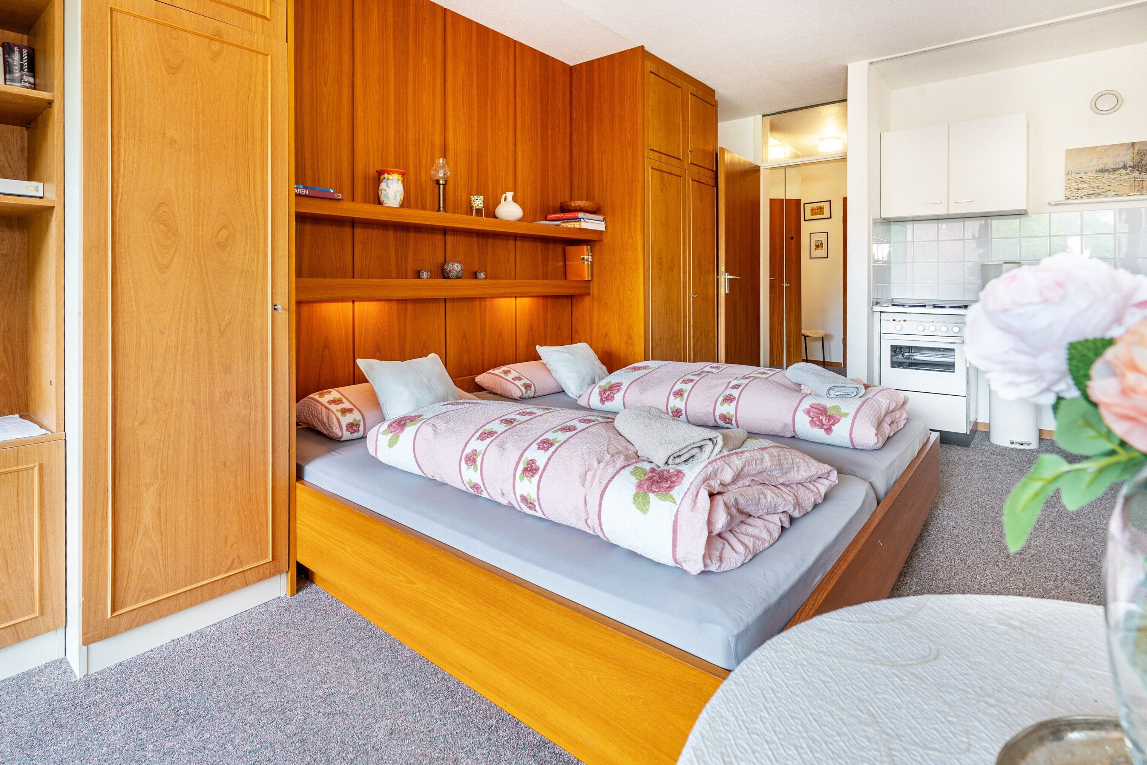 Wifi gratis y ropa de cama