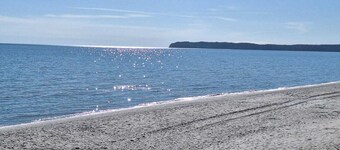 Holiday Apartment 'Ostseeblick' with Sea View, Shared Terrace and Wi-Fi