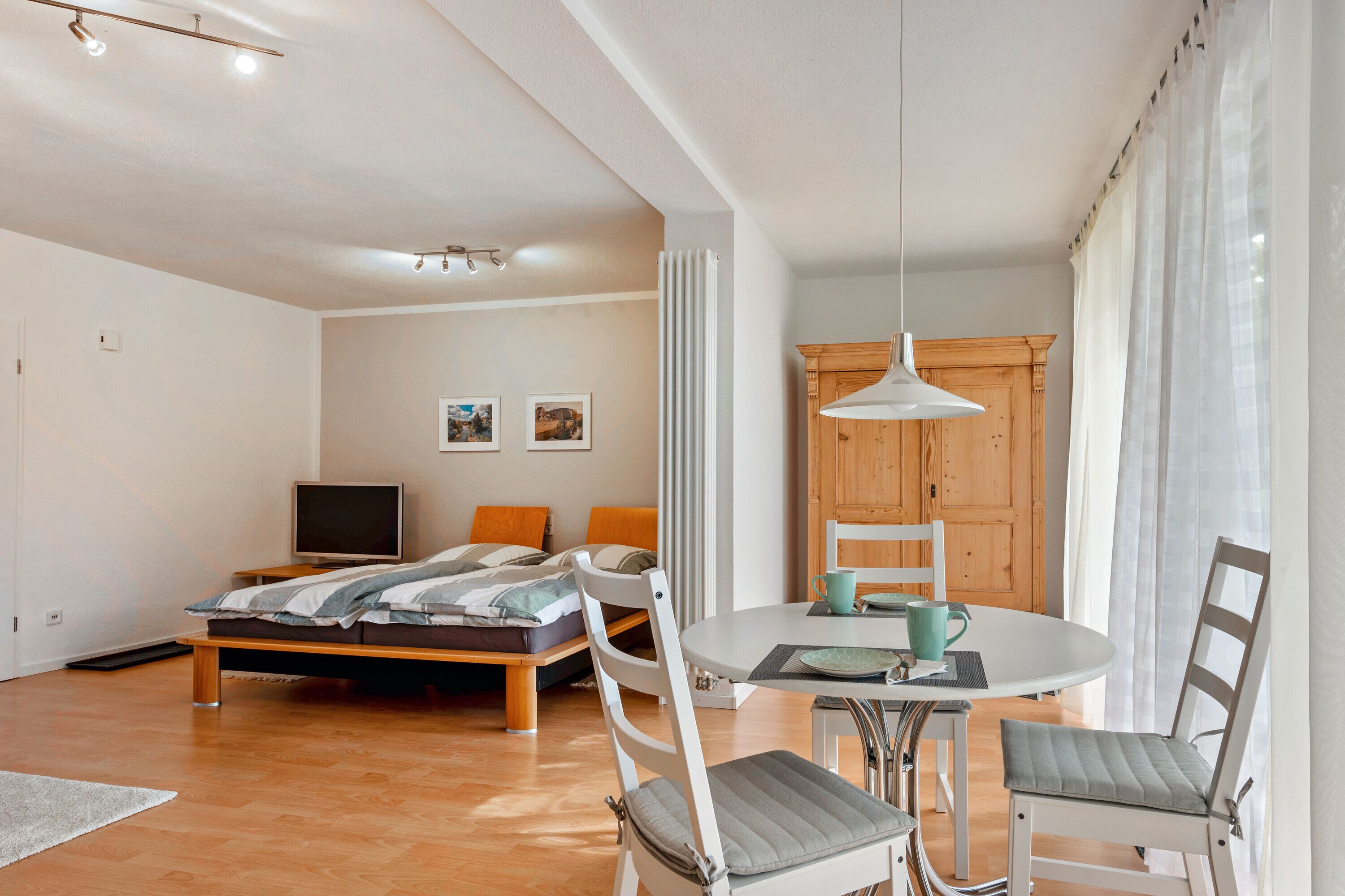 Wi-Fi gratuit, draps fournis