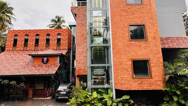Front of property - YAM HOTEL  (Thiruvananthapuram)