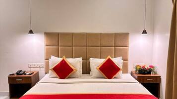 Standard Double Room, Courtyard View | Blackout drapes, iron/ironing board, free WiFi, bed sheets