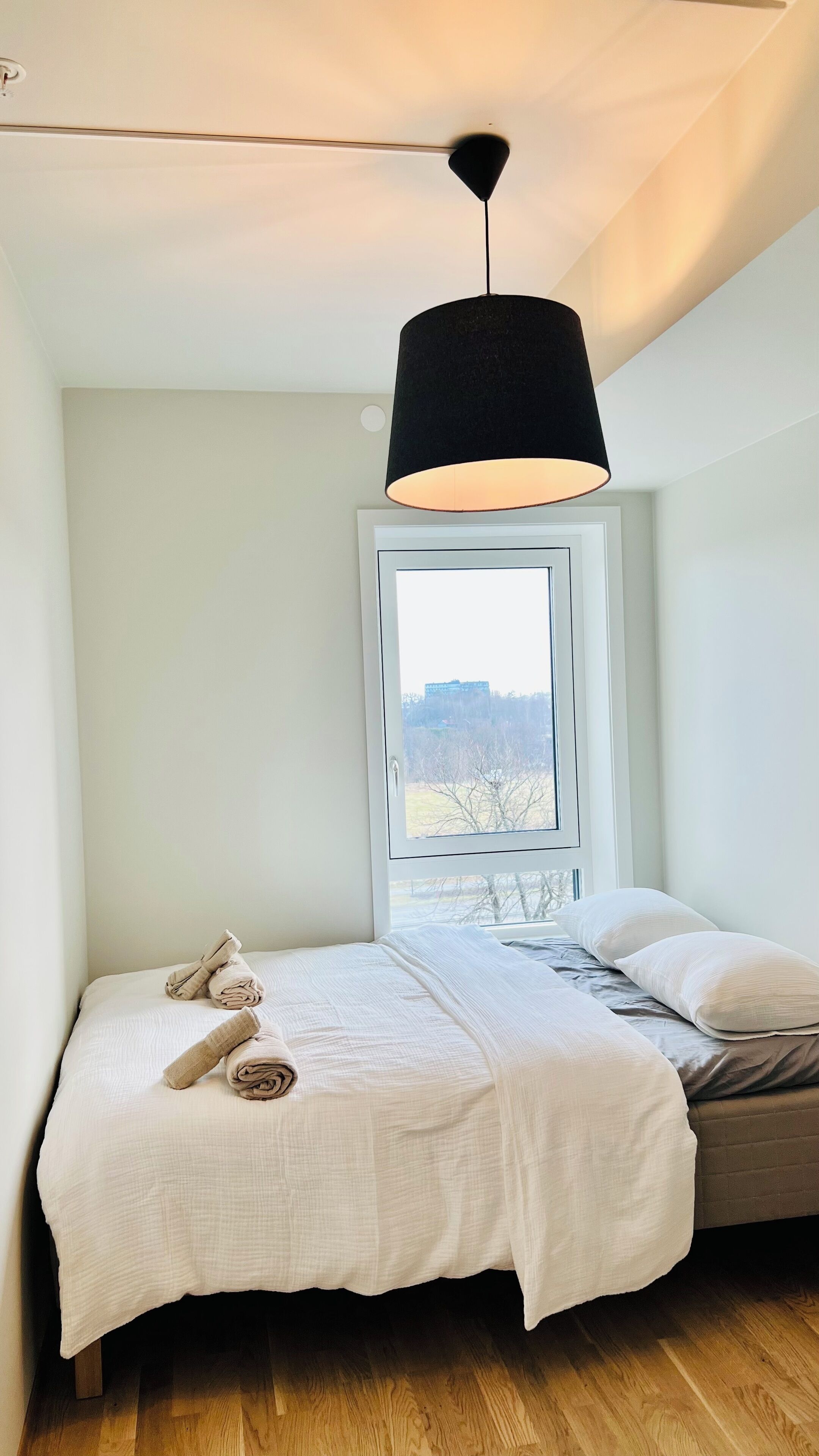 2 soverom, strykejern/-brett, wi-fi (inkludert) og sengetøy