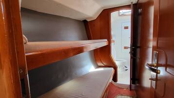 House, 3 Bedrooms, City View | Interior