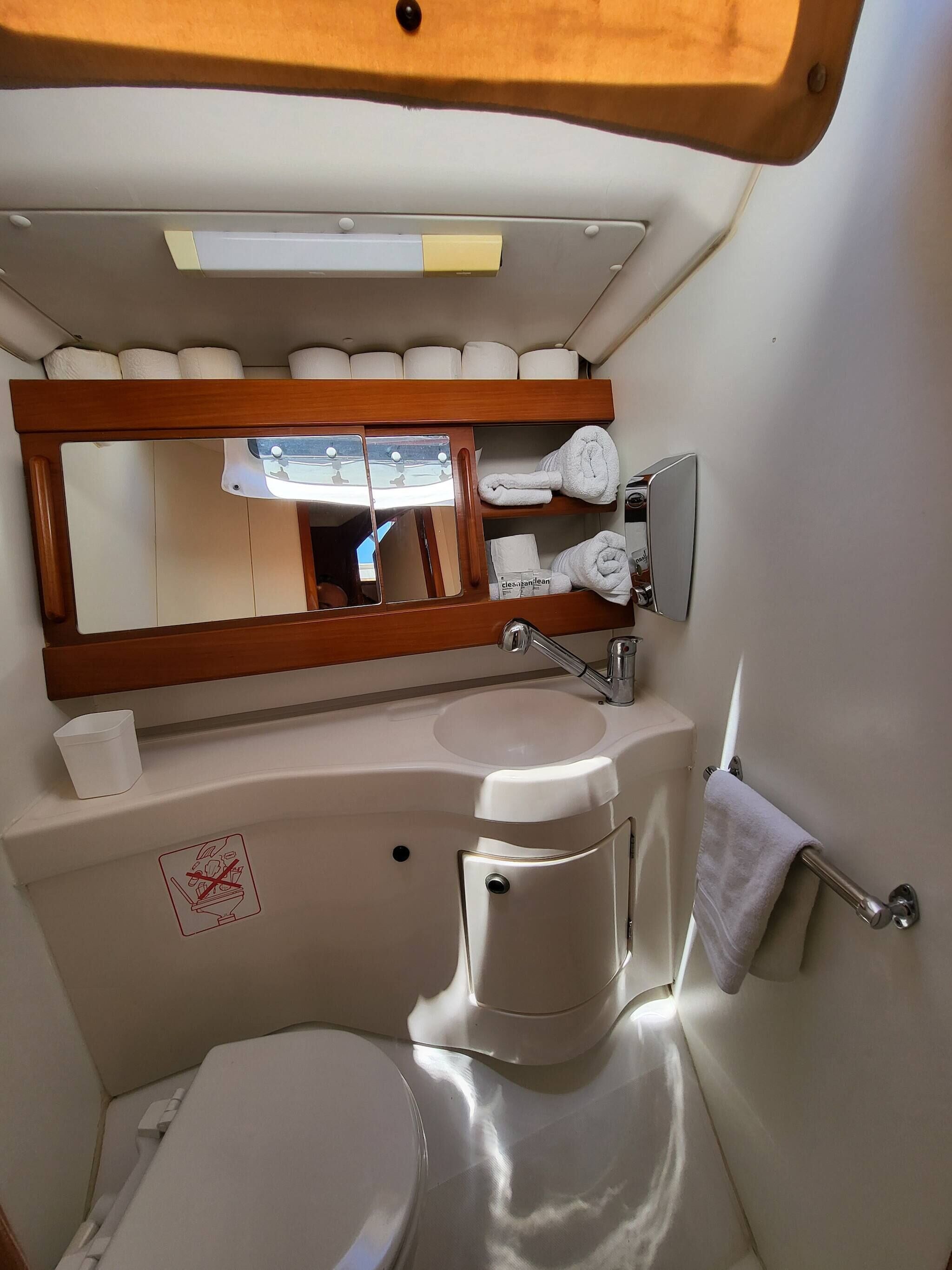 House, 3 Bedrooms, City View | Bathroom