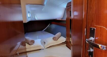 Sailing Holiday in Croatia - Private Sailing Yacht 14m