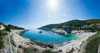 Sailing Holiday in Croatia - Private Sailing Yacht 14m