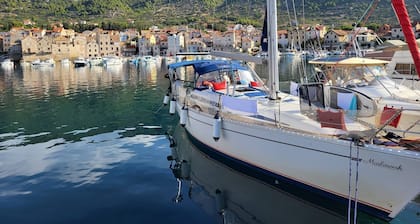 Sailing Holiday in Croatia - Private Sailing Yacht 14m