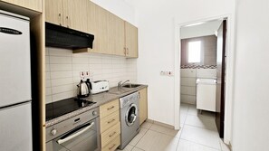 Fridge, oven, stovetop, toaster