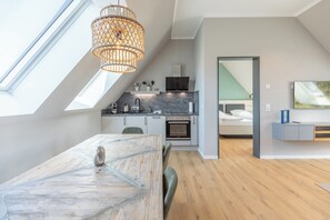 1 Schlafzimmer, Reisekinderbett, kostenloses WLAN, Bettwäsche