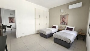 1 bedroom, desk, iron/ironing board, WiFi