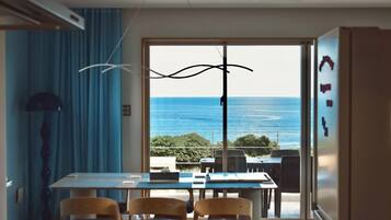 Villa, 3 soverom, havutsikt, ved basseng (Nami) | Oppholdsområde