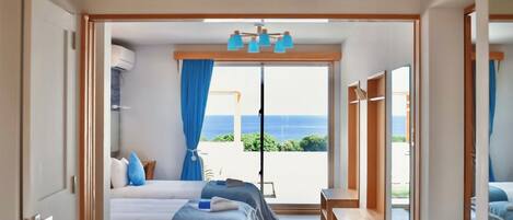 Premier Villa, Ocean View | Desk, free WiFi