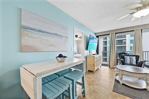Interior - Island Winds West 471 (Gulf Shores)