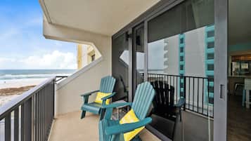 Condo Signature, 2 chambres, non-fumeur, balcon | Vue de la chambre