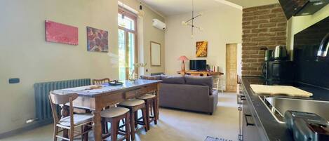 House, 1 Bedroom, Smoking, Balcony | Dining room