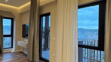 Apartment, Balcony, City View | 2 bedrooms, free WiFi