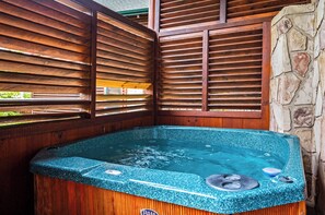 Idromassaggio all'aperto