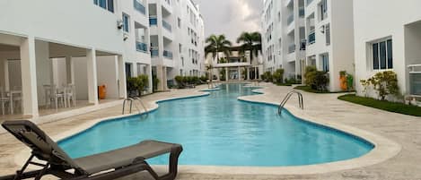 Apartamento, 3 quartos, acessível, para fumantes | Piscina | Piscina externa