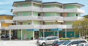 Exterior - Comfortable vacation house - Beahost (Bibione)