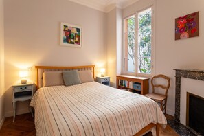 2 camere, ferro/asse da stiro, Wi-Fi gratuito, lenzuola