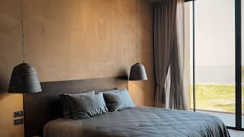 ห้องซูพีเรียดับเบิลหรือทวิน, วิวทะเล | เตารีด/โต๊ะรีดผ้า, เปล/เตียงเด็กอ่อน (ฟรี), เตียงเสริม/เปล, Wi-Fi ฟรี