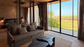 Suite, Sea View | Iron/ironing board, free cots/infant beds, rollaway beds, free WiFi