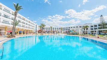 Indoor pool, seasonal outdoor pool
