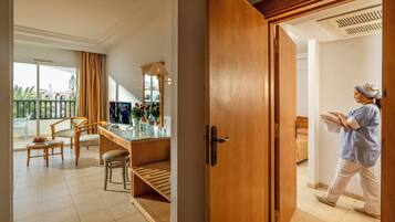 Double Room, Balcony | Bed sheets