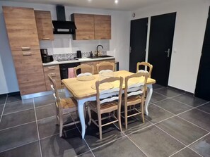 Private kitchen - The country cottage (Ramillies)