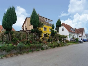 House | Exterior