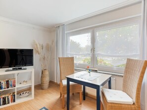 House | Dining