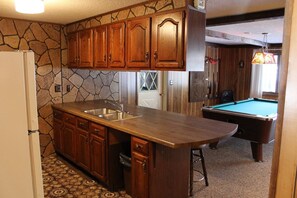 Spielezimmer