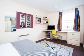 Single Room, Non Smoking | Desk, laptop workspace, blackout drapes, free WiFi - Student Only The Grange (Leicester)