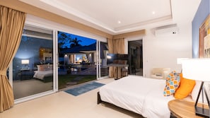 3 chambres, coffres-forts dans les chambres, bureau, Wi-Fi gratuit