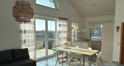Bright vacation apartment in the Lake Constance hinterland