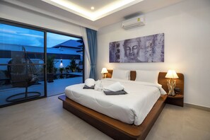 3 chambres, fer et planche à repasser, Wi-Fi, draps fournis