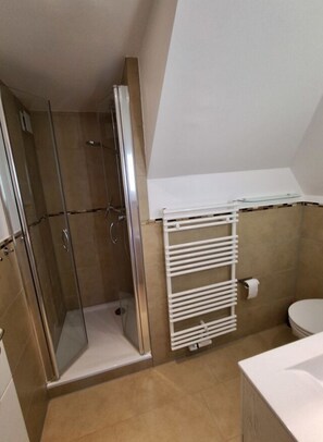 House | Bathroom