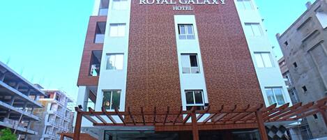 Fachada de la propiedad